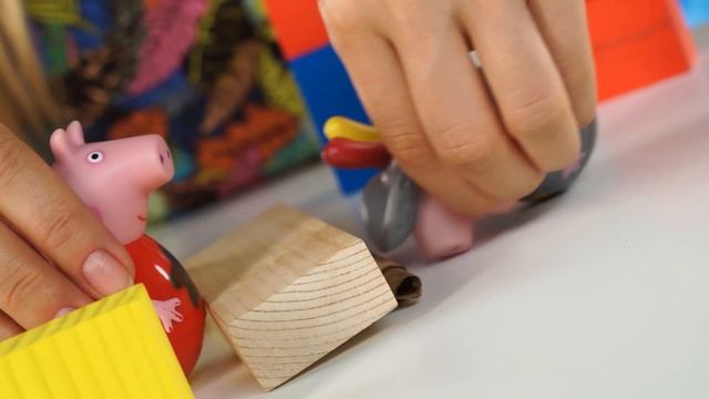 Поиграйка с Катей - Играем со свинкой Пеппой и Джорджем (Peppa pig) разгадываем тайну сокровищ смотреть онлайн