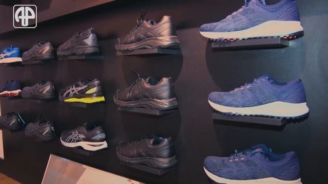 Asics в Душанбе: сколько стоят кроссовки бренда и какие самые дорогие смотреть онлайн