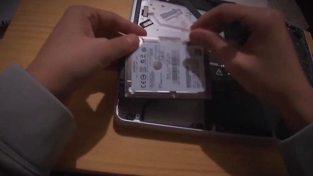 Cambiar a SSD en MacBook Pro 13" MID 2012 y reutilizar el anterior como disco duro externo смотреть онлайн