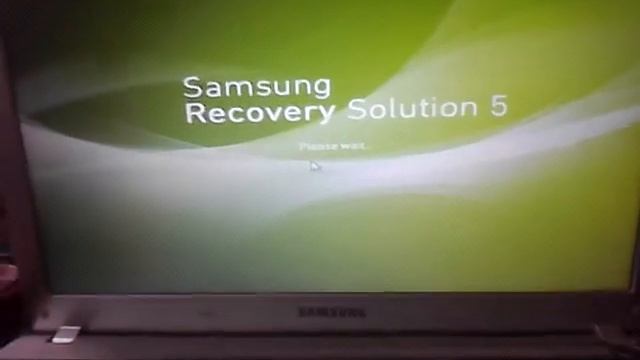 Черный экран че делать ? Есть 2 часть samsung смотреть онлайн