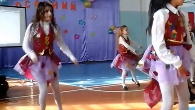 танец горошинки смотреть онлайн