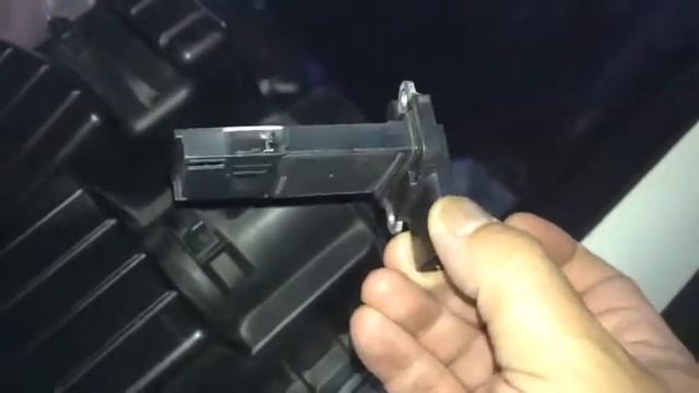 Honda Stream R18 MAF sensor replacement смотреть онлайн