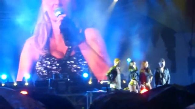 Andreea Banica - samba live & play with camera смотреть онлайн
