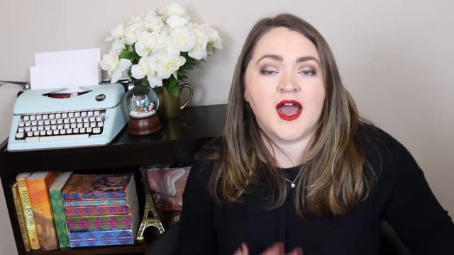 PAST & PRESENT: WRITING TENSE | Holiday Writing Series #1 смотреть онлайн