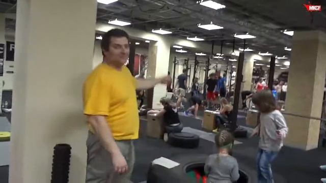 Вот и видео отчет из субботней берпи - зарубы Наших кроссфит Титанов. смотреть онлайн