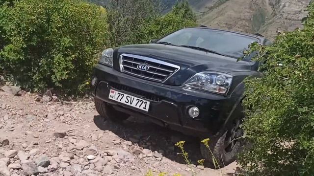 Road to Smbataberd and Jaghats Kari Monastery, Ճանապարհը դեպի Սմբատաբերդ և Ցաղաց Քարի վանք смотреть онлайн