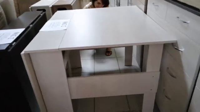 Стол книжка на двух ножках! Это, оказывается, важно) смотреть онлайн