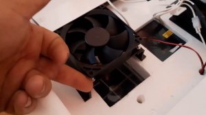 Инкубатор Наседка на 63 яйца,адаптер 12 v с вентиляторами