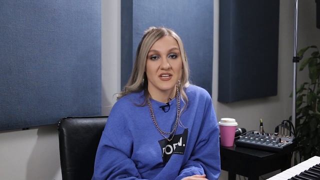 Как научиться экстрим-вокалу? Упражнения на расщепление | Саша Сова - преподаватель вокала | урок смотреть онлайн