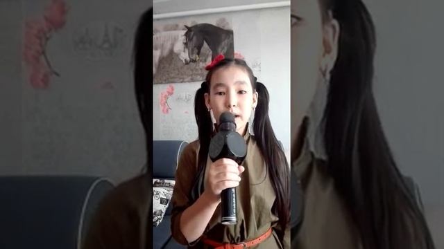 Читатели Выдрихинской сельской библиотеки поздравляют с праздником Победы! смотреть онлайн
