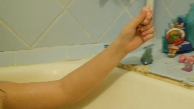 Challenge(челлендж) найти куклы Lol в ванной часть2 смотреть онлайн