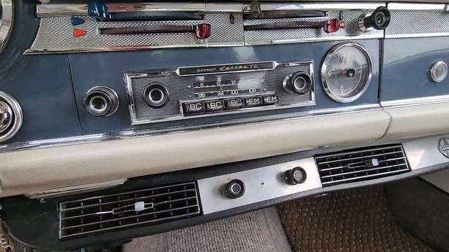1966 Mercedes Benz 230SL Pagoda смотреть онлайн