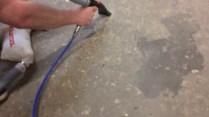 Необычный инструмент - пневматический пылесос