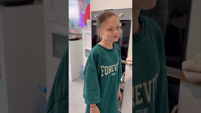 Я хочу быть взрослой #семья #дети #мама #дочка #сын #взрослая #малыш смотреть онлайн