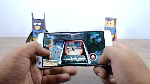 Xiaomi Mi 5: Gaming Review, Benchmarks & Heating Overview | Guiding Tech смотреть онлайн