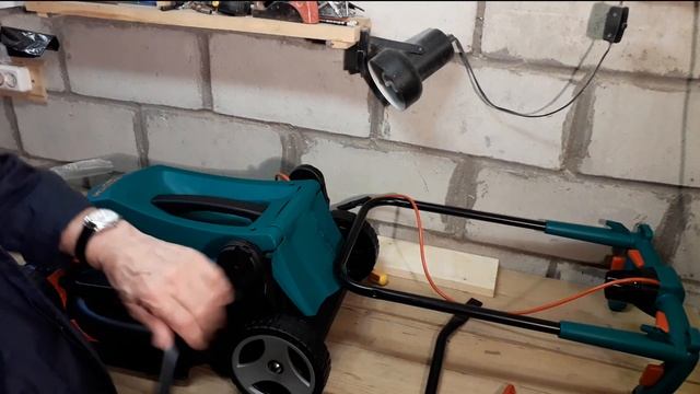ГАЗОНОКОСИЛКА BOSCH ARM 37 НОВАЯ СБОРКА ЭКСПЛУАТАЦИЯ смотреть онлайн
