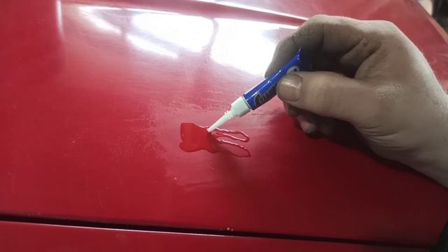 что делать если облазит лак на машине.устраняем суперклеем #облазитлак #покраскаавто смотреть онлайн