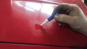 что делать если облазит лак на машине.устраняем суперклеем #облазитлак #покраскаавто