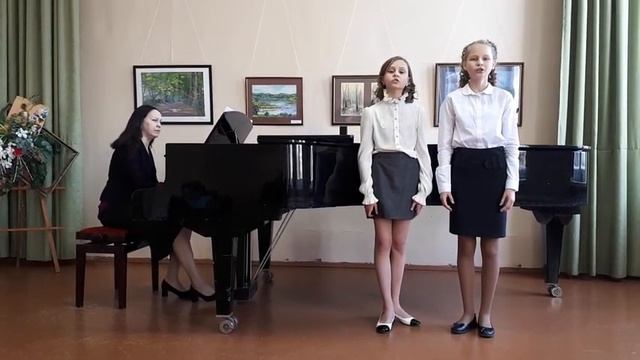 "Мама" ("Руки усталые") В. Гаврилина-А. Шульгиной смотреть онлайн