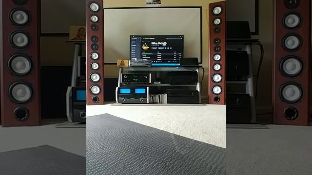 Qobuz 16/44.1 vs Tidal MQA смотреть онлайн