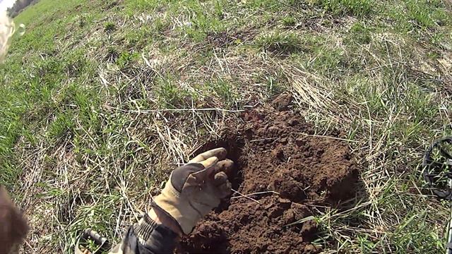 Решил добить дорогу в поле. Приборный поиск с Эквинокс 600 смотреть онлайн