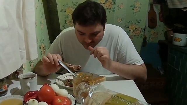 VLOG / НА ДАЧЕ ВЫБИЛО ЭЛЕКТРИЧЕСТВО / ЯБЛОНЮ УБИВАЕТ РАСТЕНИЕ ПАРАЗИТ смотреть онлайн