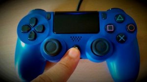 Как подключить второй джойстик (геймпад) к PS4 и играть на одной консоли? Советы новичкам.