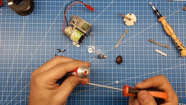 Как сделать дым выхлопа для моделей/How to make smoke for models смотреть онлайн