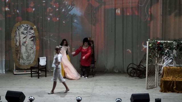 "Золушка".Теартальный фестиваль " Хрустальная маска" (часть 1) смотреть онлайн