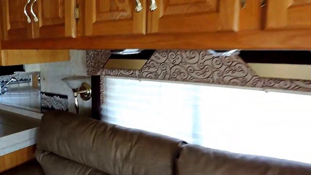 Nice Clean 41' 2003 Newmar Dutchstar 4005 2-Slides 350HP Cummins!!