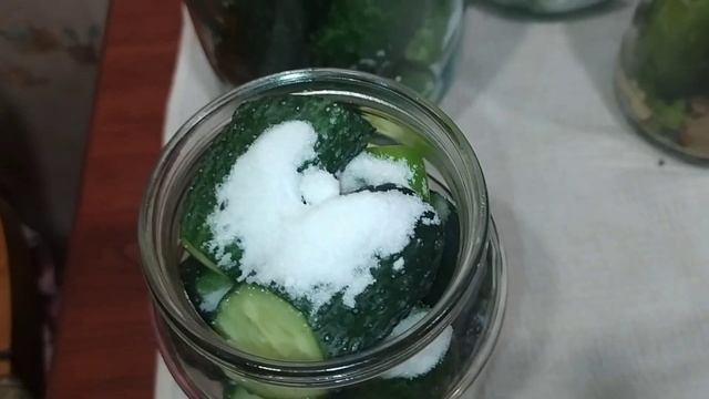 Այս վարունգով դեռ երբեք այսքան լավ մարինադ չէի փակել` խրթխրթան, համեղ/Хрустящий маринад из огурцов смотреть онлайн