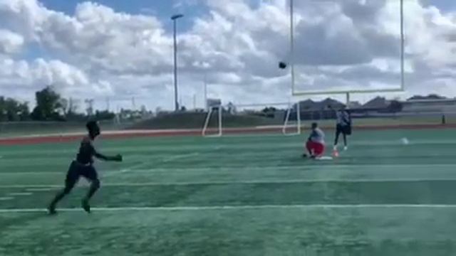 QB Talent Kyron Drones смотреть онлайн