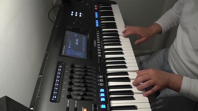 Real People / EasyPop / cover / Jarek M / Yamaha Genos смотреть онлайн