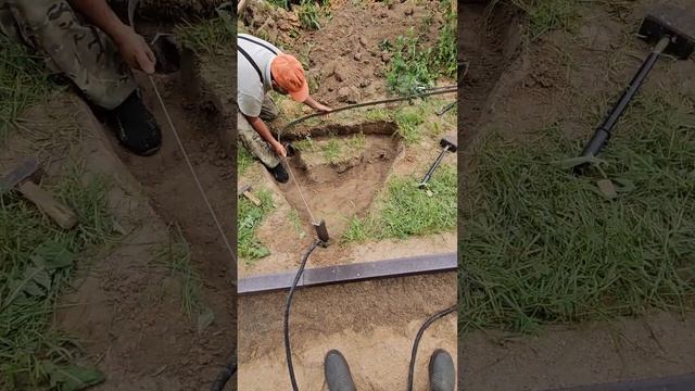 Как сделать ЗАЗЕМЛЕНИЕ на даче своими руками? Быстро и дешево контур #diy #дача #shorts смотреть онлайн