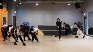 [EVERGLOW - FIRST] Dance Practice Mirrored