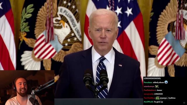 Asmongold LOSES IT while watching President Biden Gaffes смотреть онлайн