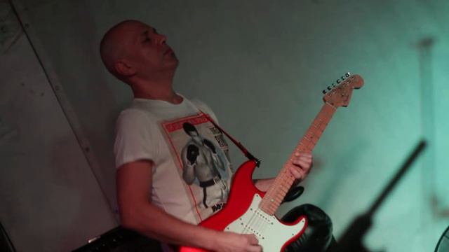 Mr.Skatkov- MVI 2854 (More Music Club, 20.10.2017) смотреть онлайн