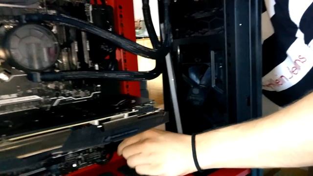 IL MIO NUOVO PC! - Powered by CoolerMaster смотреть онлайн