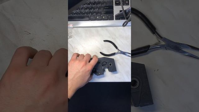 Passat B5. Ремонт замка дивана. смотреть онлайн