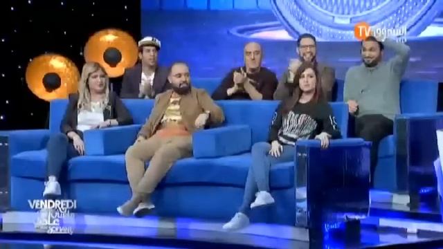 Kenza Morsli - Vendredi Machi 3adi - ep 17 / كنزة مرسلي - جمعة ماشي عادي смотреть онлайн