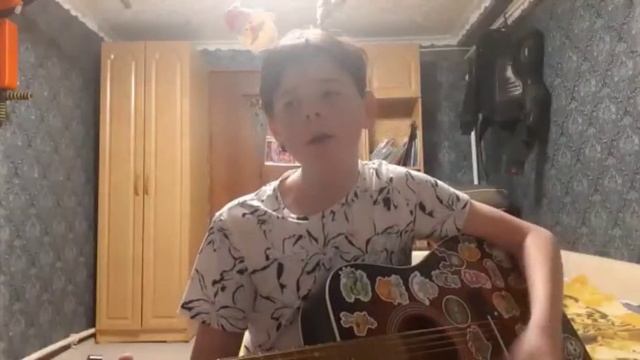 Танцы минус-половинка(acoustic cover) смотреть онлайн