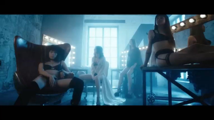 Импульсы - Елена Темникова (Премьера клипа, 2016) смотреть онлайн