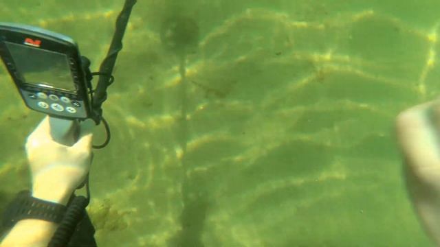 ✅Подводный поиск в море c EQUINOX 800/система ХУКА "Hookah diving смотреть онлайн