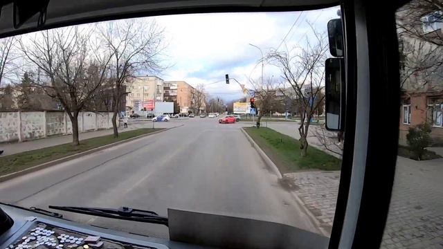 Вид из кабины водителя городского автобуса смотреть онлайн