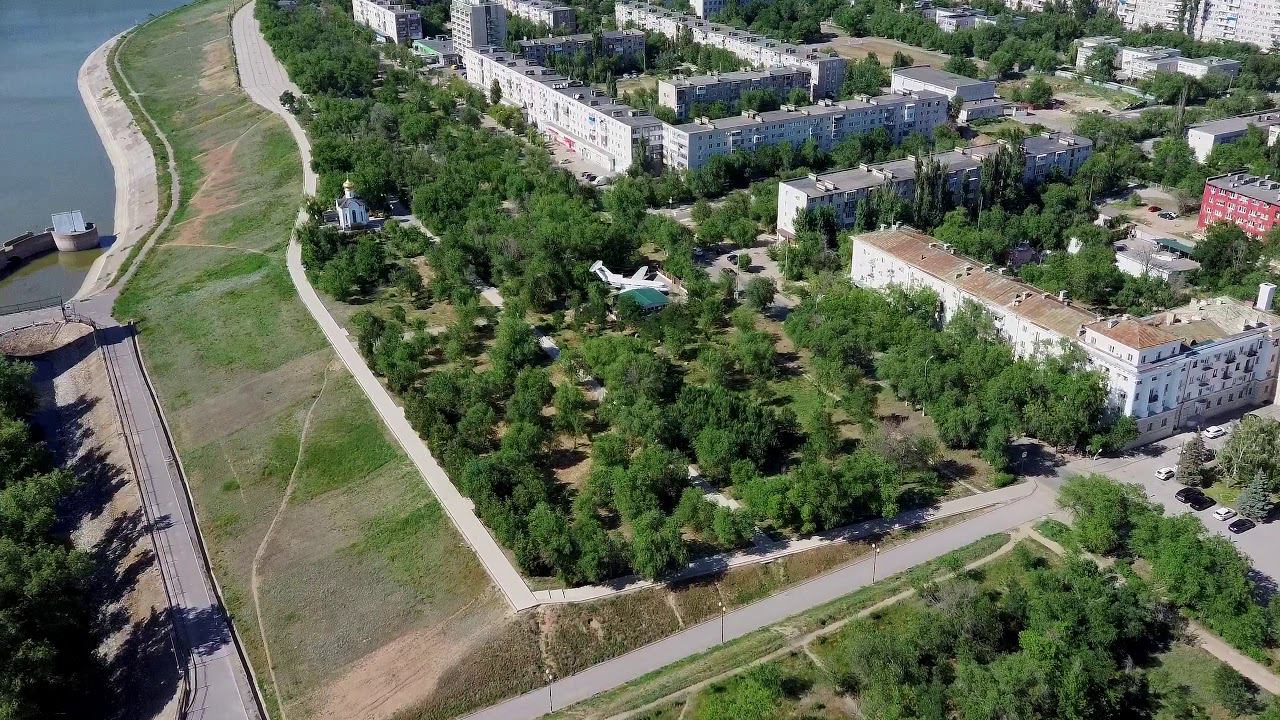 "Кафе" ЯК-40 смотреть онлайн