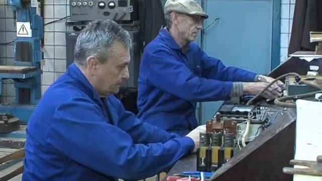 Работают подразделения цеха централизованного ремонта электрооборудования смотреть онлайн