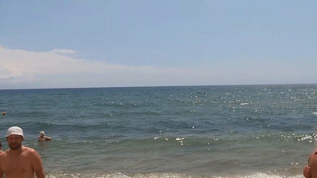 КРЫМ. ФЕОДОСИЯ 2021. КУПАЕМСЯ В МОРЕ. смотреть онлайн