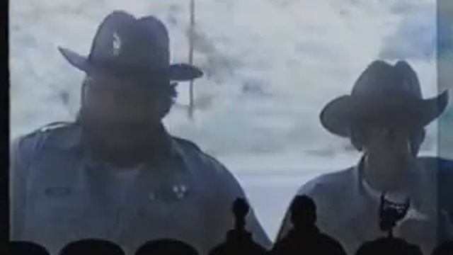 MST3K 706 Laser Blast смотреть онлайн
