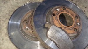 Тормозные колодки и диски Renault Megane 3 / Fluence , цены от официалов и альтернатива