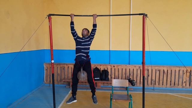 подтягивание с дополнительным весом 16кг смотреть онлайн